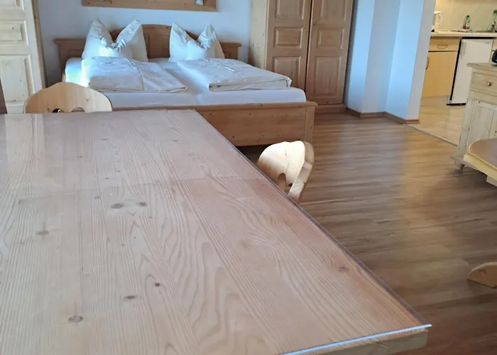 Haus Moni